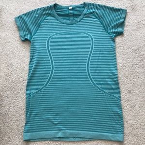 Lululemon swiftly tech tee